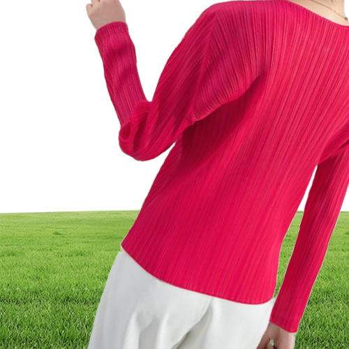 Women039s TShirt Miyake Pleated Tops Fall Women Trendy Size Clothing Asthetic Pure Color With Short Sleeves Bottoming Shi