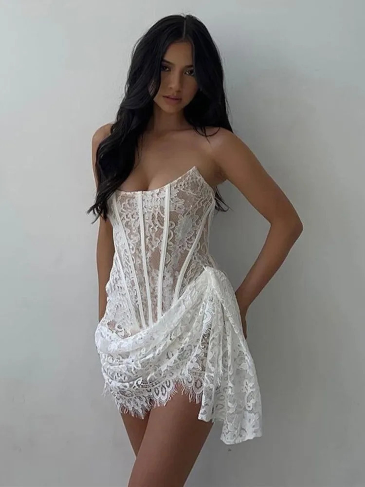 Mozision Lace Strapless Ruched Sexy Mini Dress For Women Fashion Fishbone Offshoulder Sleeveless Backless Club Party 240115