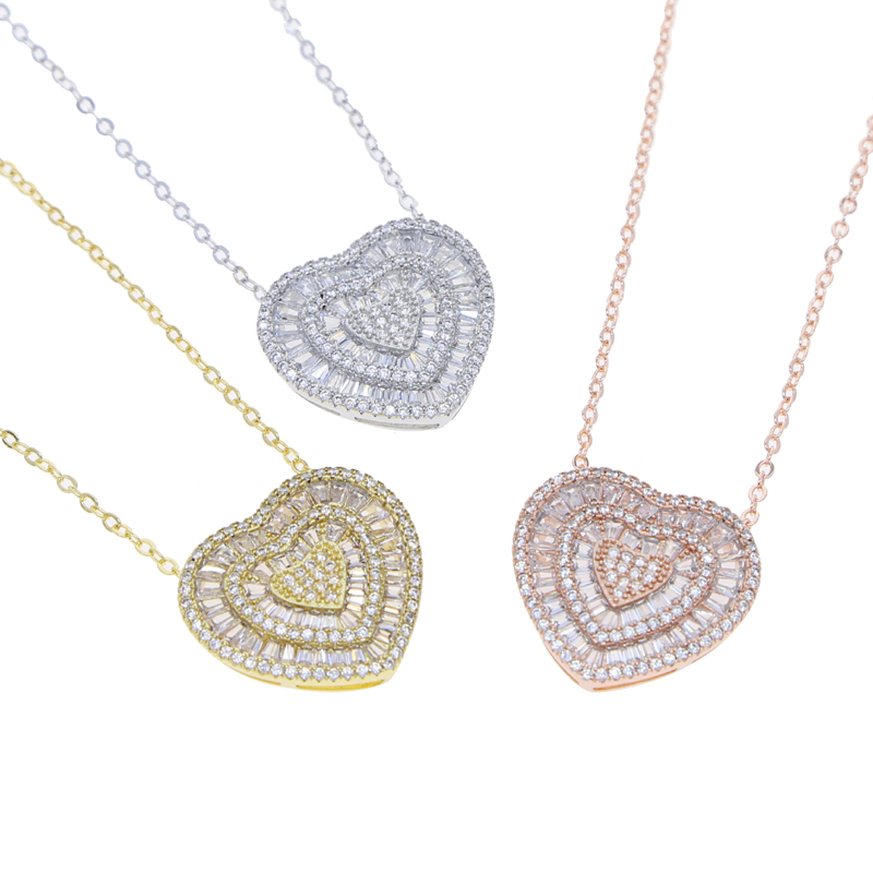 Classic Elegant Iced Out Heart Love Pendant Necklace Glossy Charms Iced Out Prong Setting CZ Cubic Zirconia Hip Hop Women Gift Jewelry