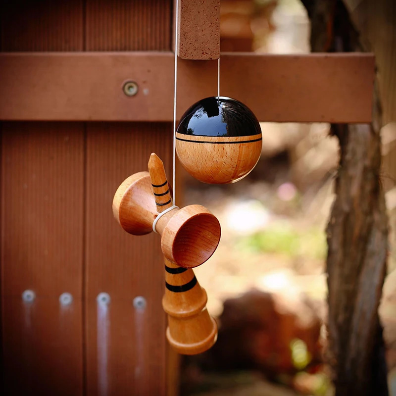 Classic Kendama Wooden Toy Professional Kendama Skillful Juggling Ball Education Traditional Game Toy For Children 240113