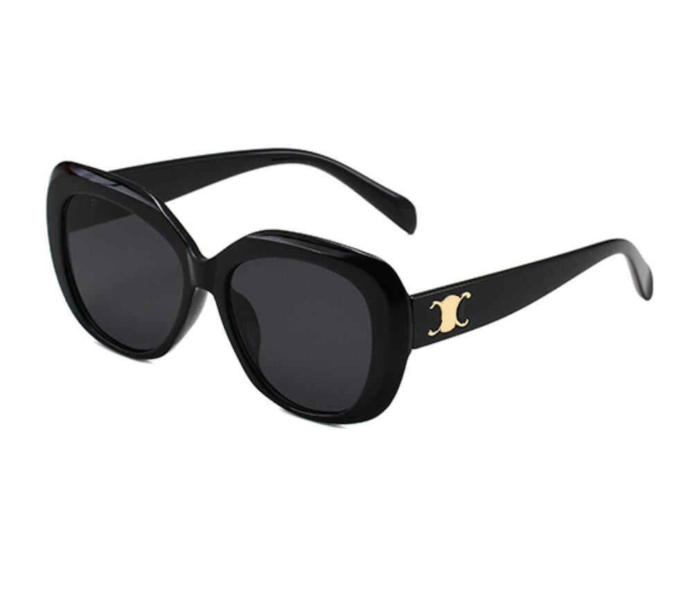 Luxury Designer Sunglasses Men Eyeglasses Outdoor Shades PC Frame Fashion Classic Lady Sun glasses Mirrors for Women CE