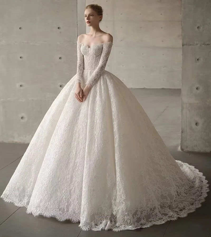 2024 Classic Wedding Dress Sweetheart Off the Shoulder Long Sleeves Lace Women Bride Gowns Robe De Mariage Vestidos De Novias Custom Made