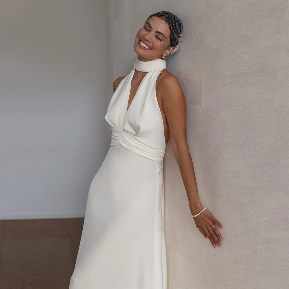 Sexy Deep V Neck Wedding Dress Soft Satin Backless Sleeveless Bridal Dresses Backless Sweep Train robe de mariee