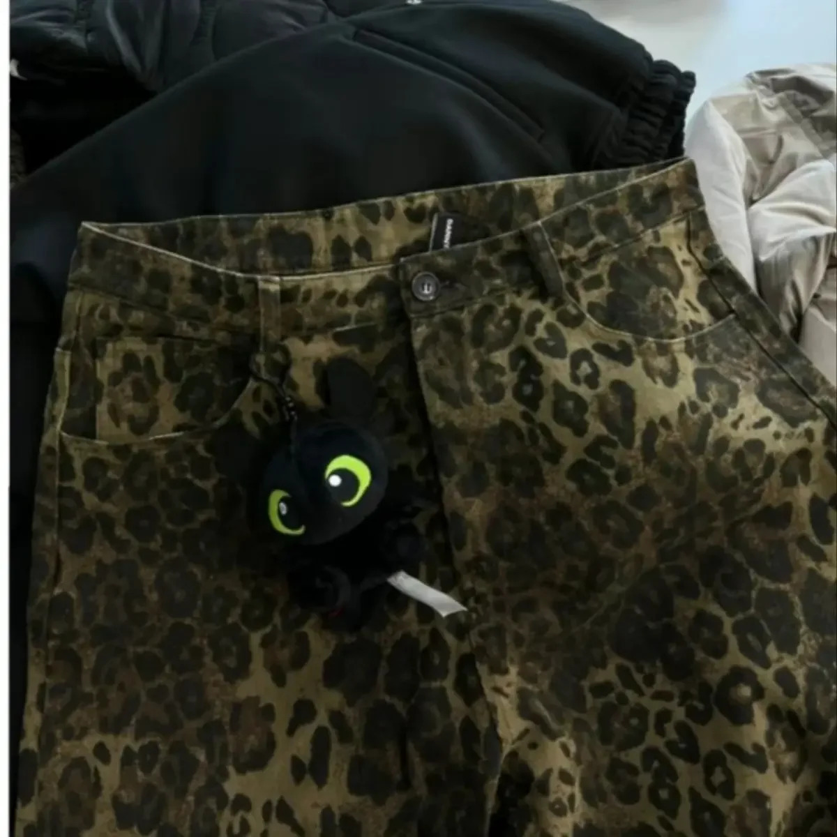 American Baggy Pants Men Y2k Clothes Retro High Street Sports Pants Leopard Print Casual Pants Plus Size Autumn Style 240115