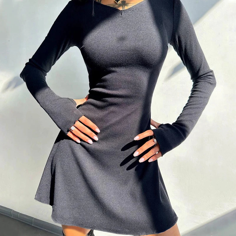 Elegant And Pretty Women Dresses Autumn Winter Black Sexy Short Dress Female V Neck Long Sleeve Slim Solid Color Mini 240115