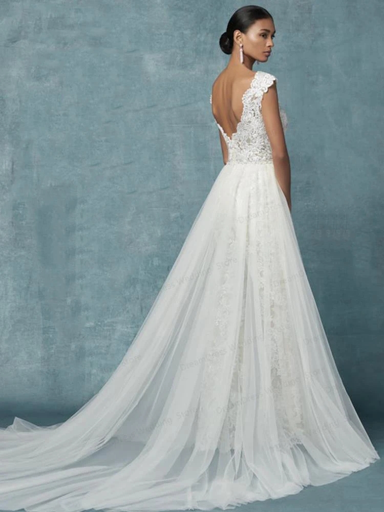 Jumpsuit Wedding Dresses With Detachable Train Bride Pants Suit Lace Appliqued Sleeveless Women Brides Outfits Backless Custom Made Vestidos Noiva Rob