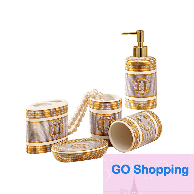 Fashion Cross-Border Ceramic European Style Five-Piece Bathroom Set Washing Sets Bathrooms Supplies Wash Tooth Glass Suit Top Quatily