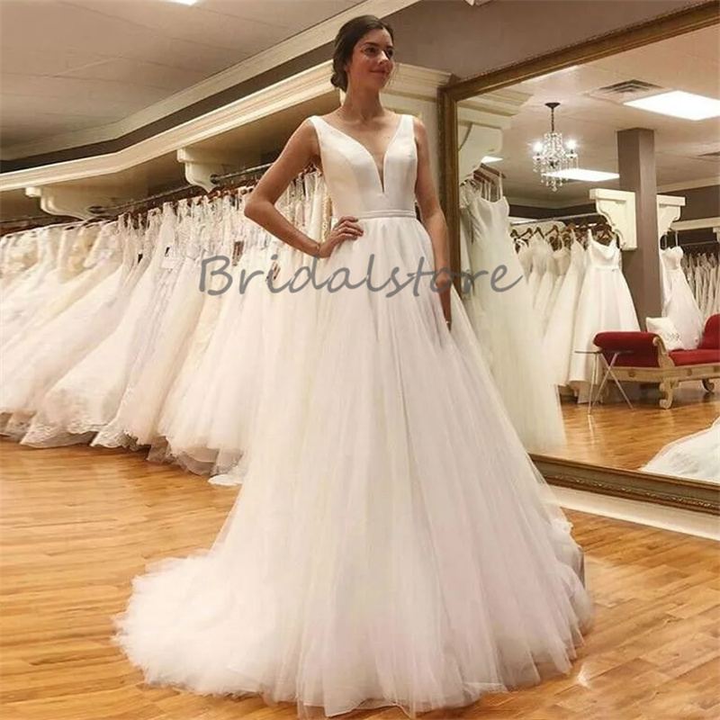 Simple Boho Wedding Dress 2024 White Sleeveless Tulle Country Bride Dress Elegant Sexy Backless Bohemian Bridal Gowns Civil Great Gatsby Robe De Marie