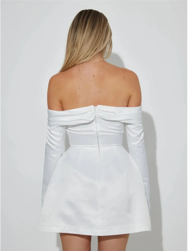 Elegant Solid Off Shoulder Mini Aline Dresse Slim Backless Split Long Sleeve Dress 2023 Ladies Chic Pleated Party Robes 240115