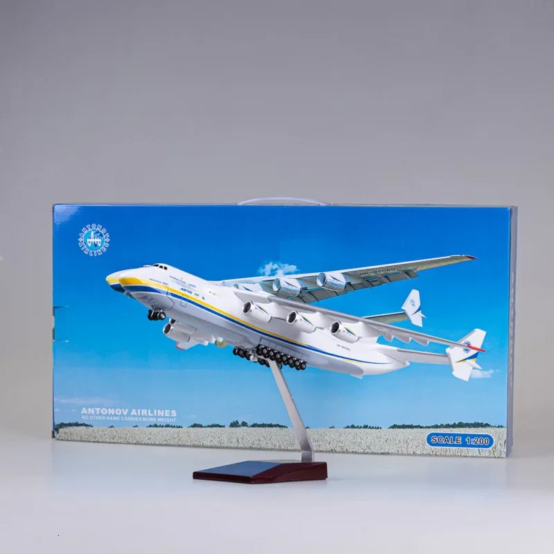 42CM 1/200 Scale For Antonov AN-225 AN225 Mriya Transport Aircraft Airplane Resin Plastic Replica Model Toy For Collection 240115