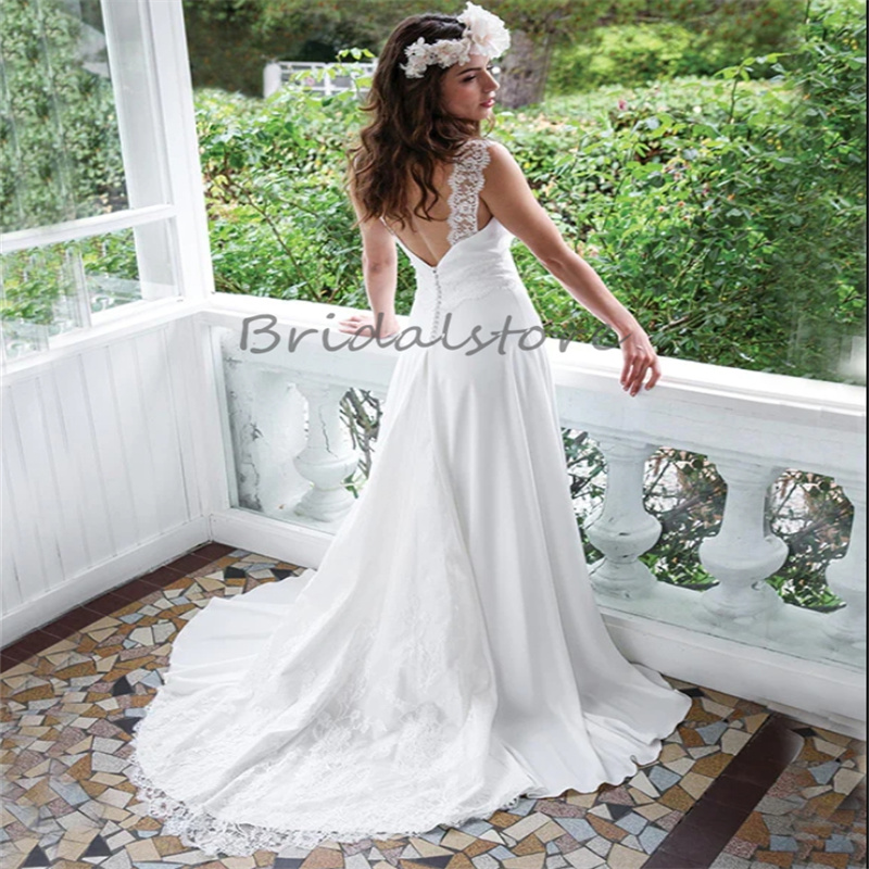 Celtic Gatsby Beach Wedding Dress 2024 Sexy V Neck White Backless Bohemian boho Bride Dress Sweep Train Lace Rustic Country Bridal Gowns Robe De Marie