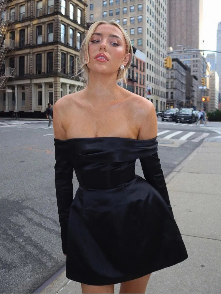 Elegant Solid Off Shoulder Mini Aline Dresse Slim Backless Split Long Sleeve Dress 2023 Ladies Chic Pleated Party Robes 240115