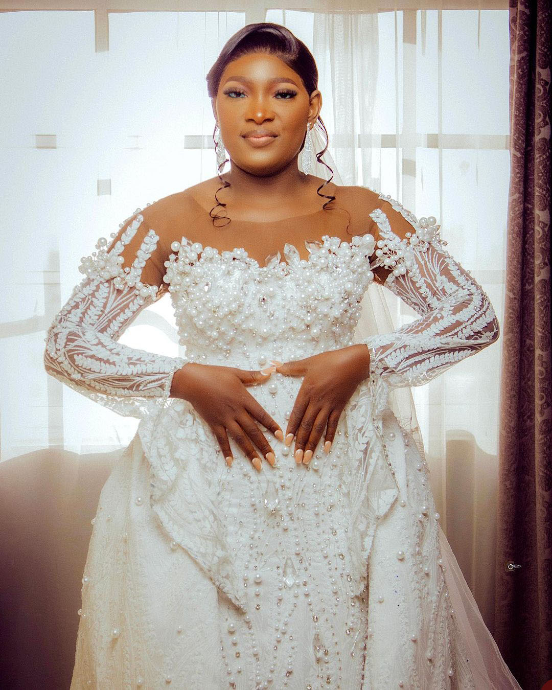 Elegant Pearls Arabic Mermaid Wedding Dresses Detachable Train Beading Bridal Dresses Long Sleeve Plus Size Wedding Gowns