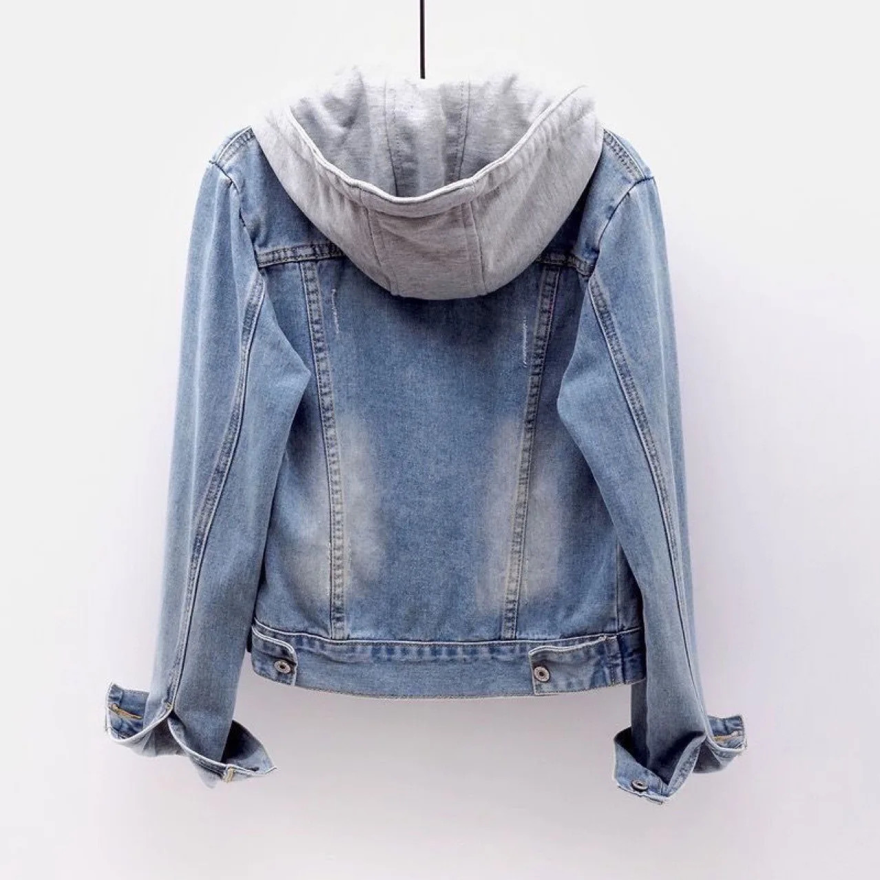Denim Jacket Woman Hooded Short Style Clothing Retro Topcoat Pocket Buttons Long Sleeved Warm Tops Loose Fitting Autumn Winter 240116