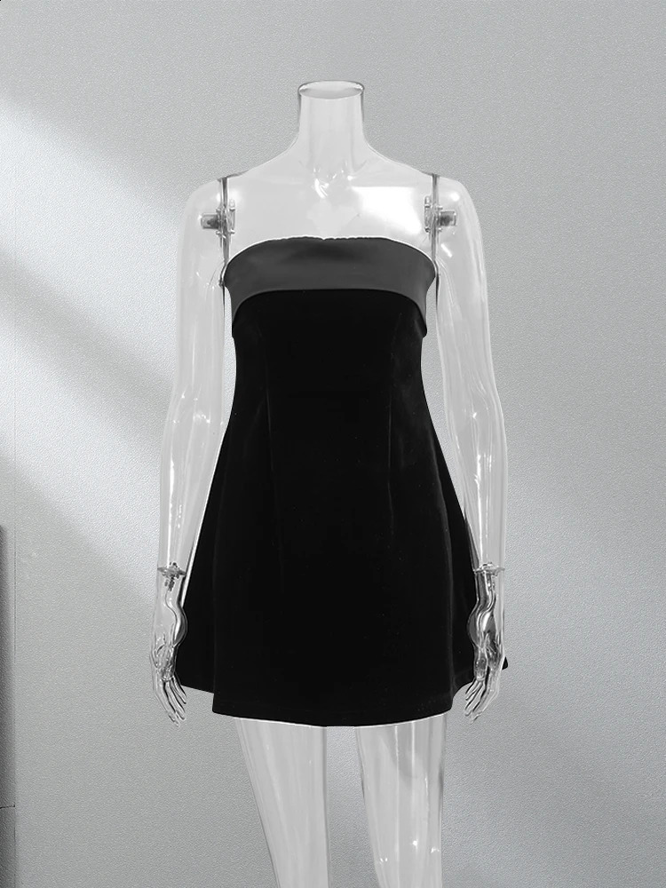 Fashion Solid Off Shoulder Velvet Dress For Women Elegant Spliced Strapless Sleeveless Dresses Female Party Club Gown Vestidos 240117