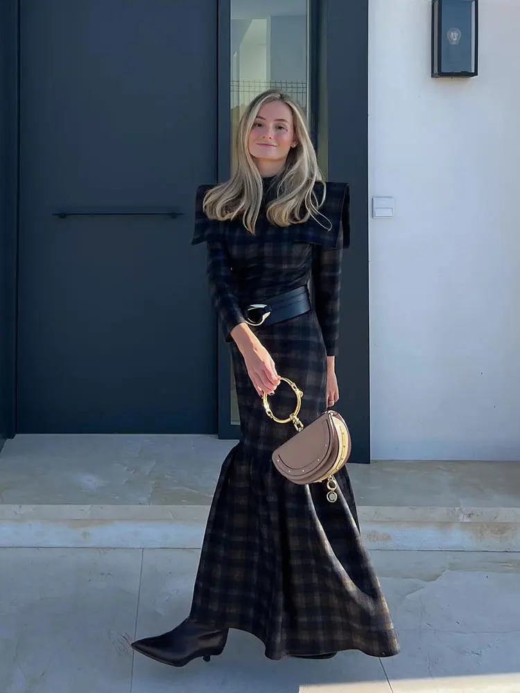 Elegant Contrasting Checkered Pattern Long Dress Women Fashion O Neck Long Sleeve Pleated Dresses Spring Autumn Lady Streetwear 240117
