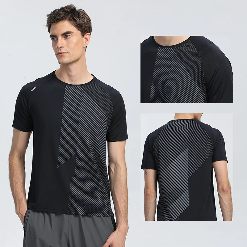 Quick Dry Men Running T-shirt Fitness Sports Top Gym Training Shirt Breathable Jogging Casual Sportswear 240116