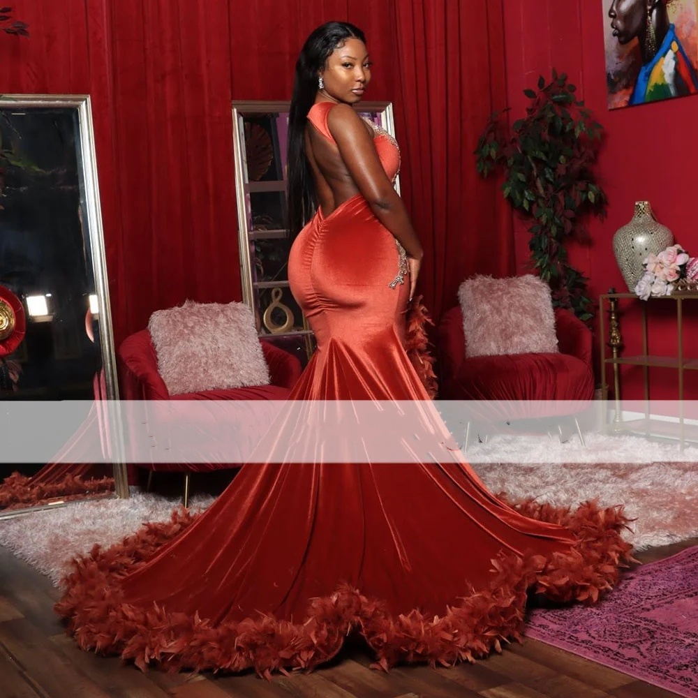 Sexy Plus Size Prom For Black Girls 2024 With Feathers Scoop Slit Beading Party Gowns African Women Gala Met Dress