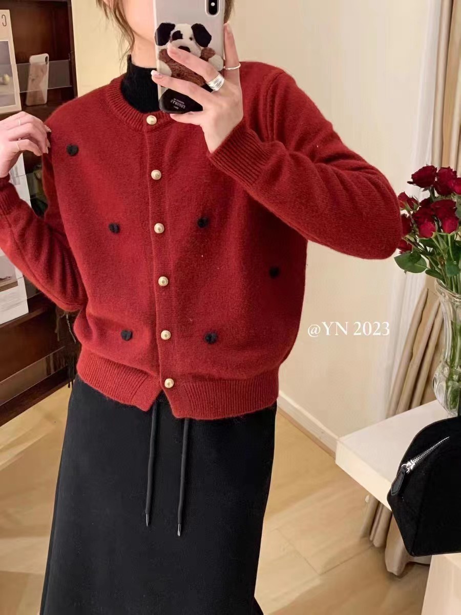 T6662 Versatile Loose Single breasted Three Dimensional Love Round Neck Soft Glutinous Sweater Cardigan Length 60 230311