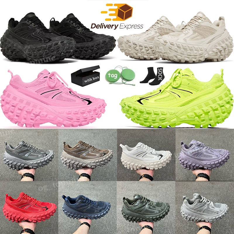 Defender Sneakers Casual Shoes Mens Women Rubber Platform Tire Shoe Sbeige Beige Black White Pink Blue Sole Sports Trainers With Box