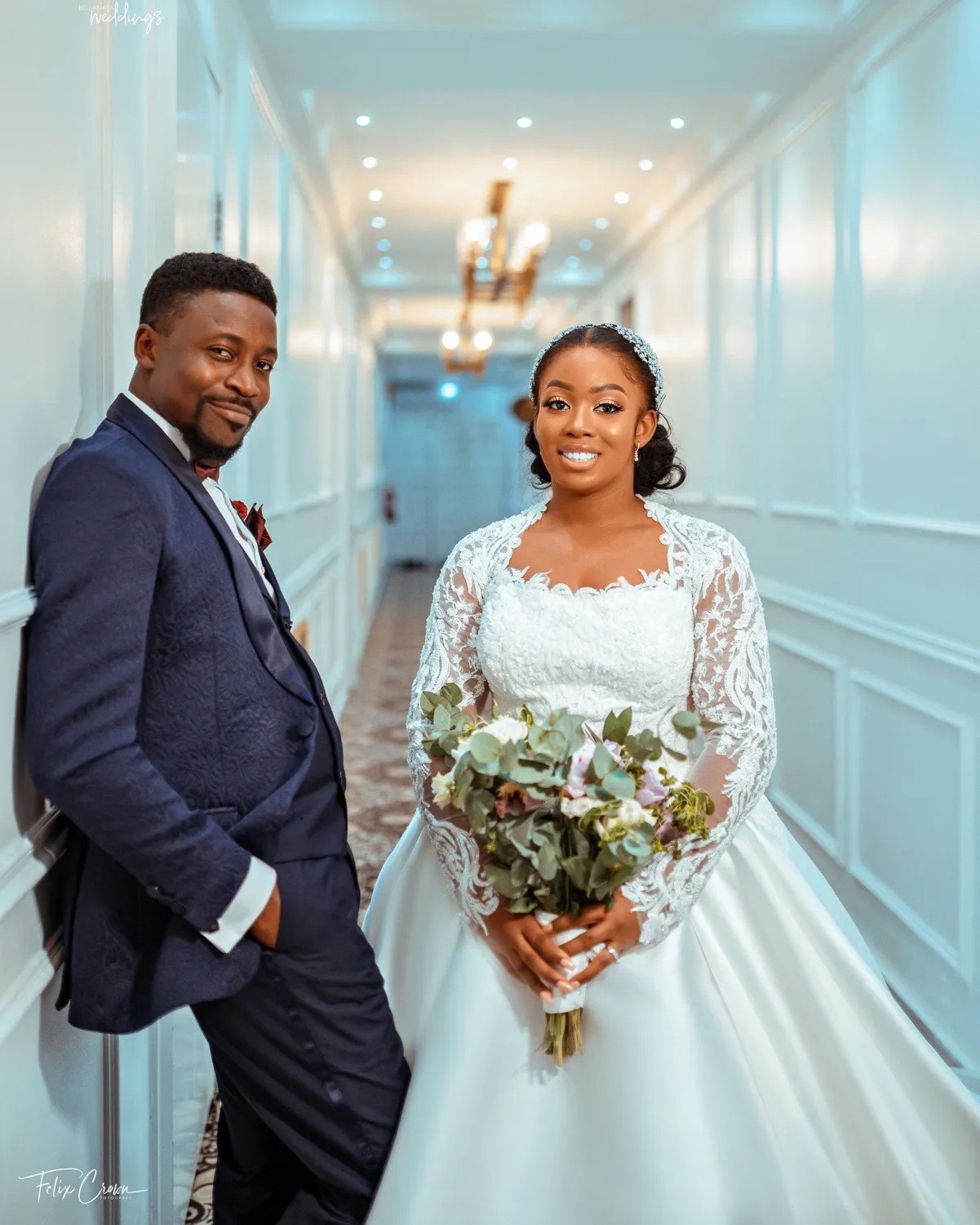 Classy Plus Size Beaded Wedding Dresses Square Neck Bridal Gowns Lace Long Sleeves A Line Sweep Train Satin Vestido De Novia YD