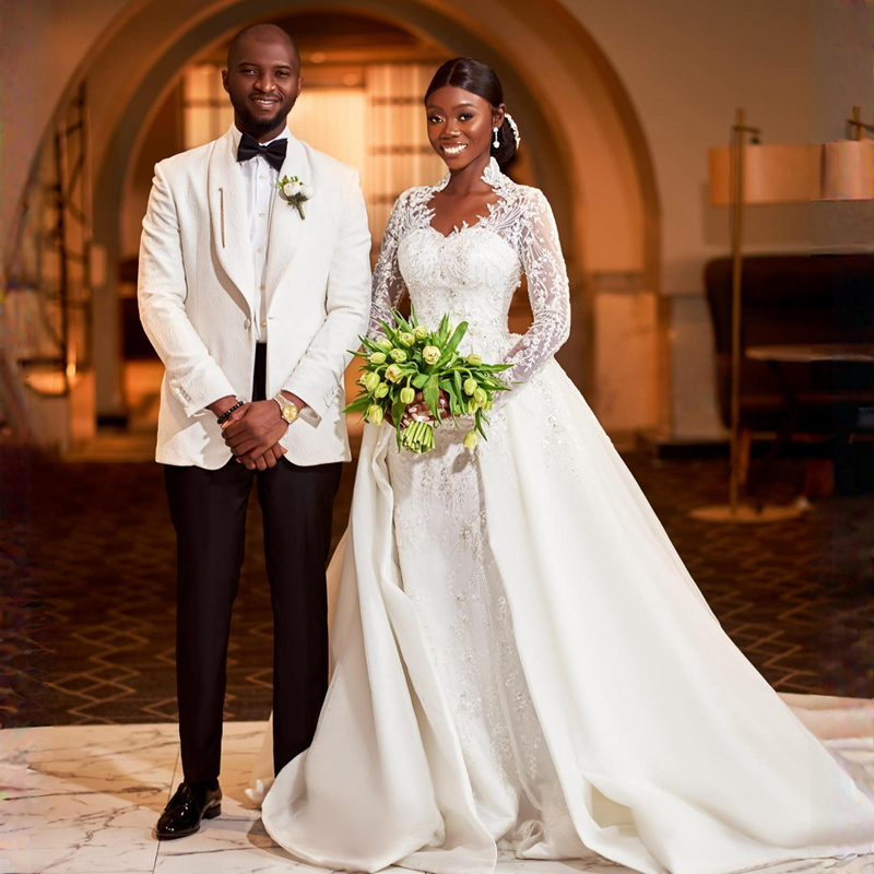 2024 African Sexy Mermaid Wedding Dresses Bridal Gowns Illusion Sweetheart Long Sleeves Lace Appliques Crystal Beads Chapel Overskirt Detachable Train