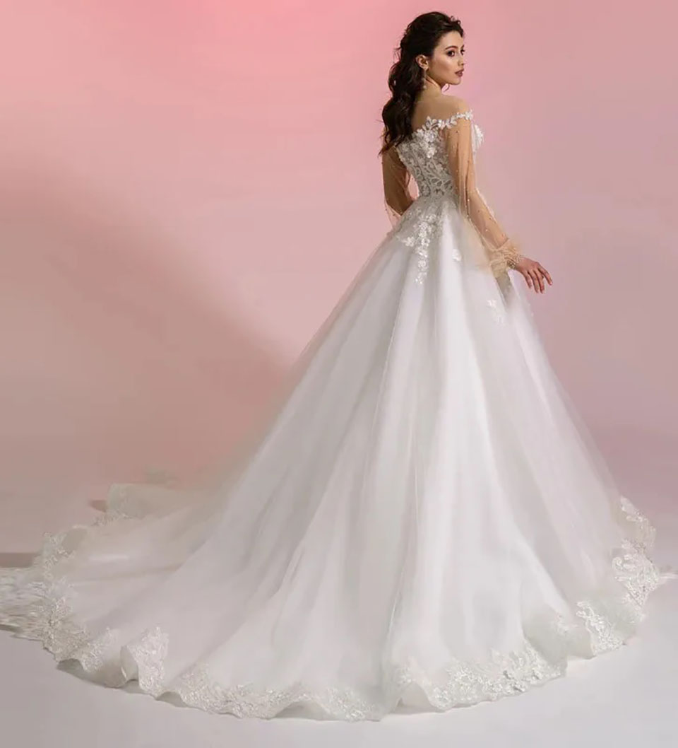 Ivory Wedding Dresses White Bridal Gowns A Line O-Neck Long Sleeve Applique Beaded 3D Floral Appliques Tulle Custom Zipper Lace Up Plus Size New Illus