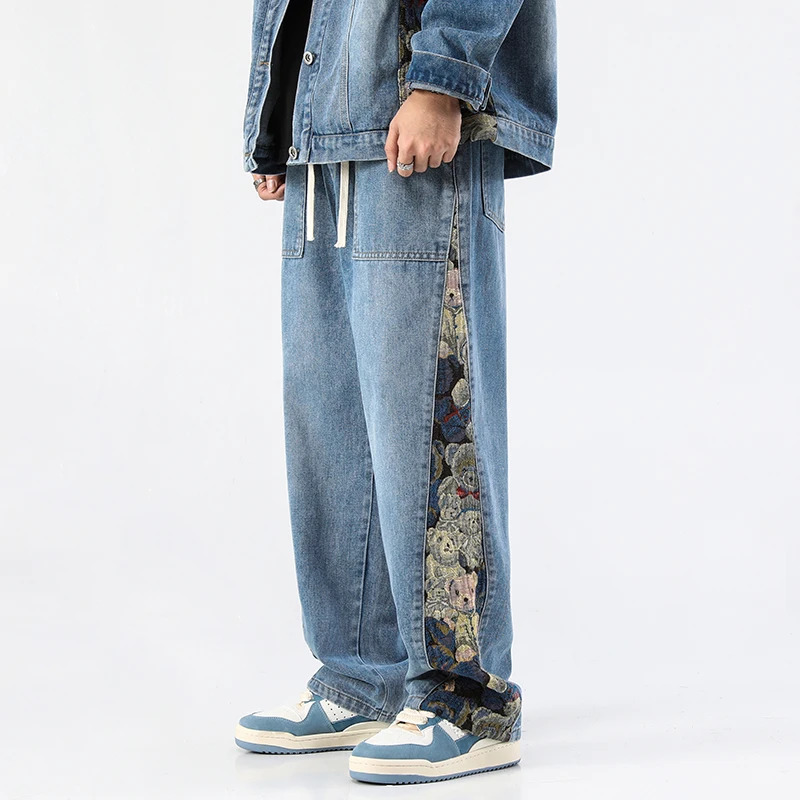 2023 Men's Jeans Baggy Bear Printed Wide Leg Pants Hip Hop Street Loose Denim Elastic Waist Lace Up Casual 240117