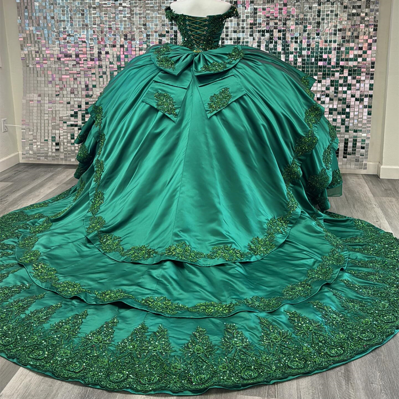 Green Shiny Off the Shoulder Quinceanera Dresses Beads Applique Lace Sweet 16 Birthday Party Ball Gowns vestidos de 15