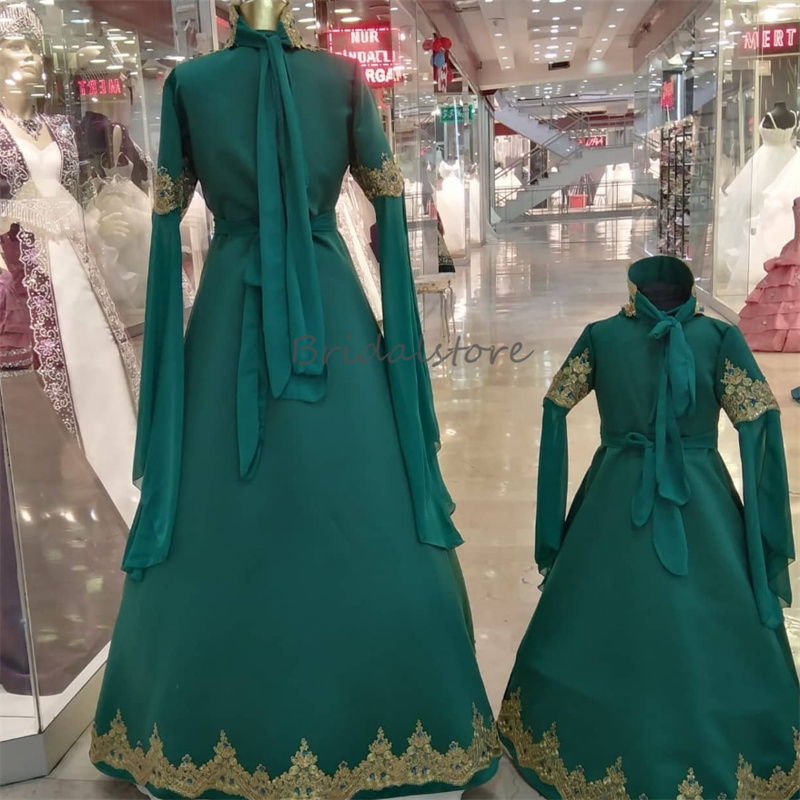 Green With White Turkish Wedding Dress With Appliques Vintage Long Sleeve Pakistani Beaded Gold Lace Kaftan Moroccan Bridal Dress 2024 Muslim Islamic 