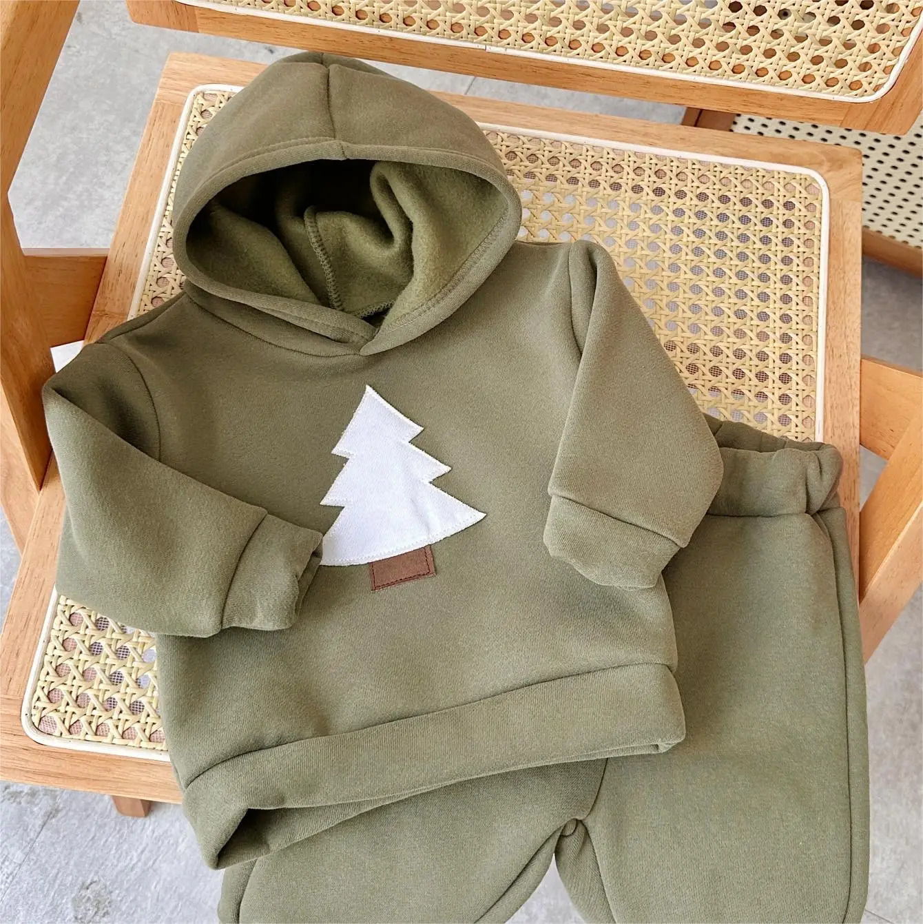 Winter Baby Clothes Set Hooded Tracksuit Christmas Tree Boys Kids Clothing Girls Thickening Plush Winter Warm Cotton Coat Suit 240117
