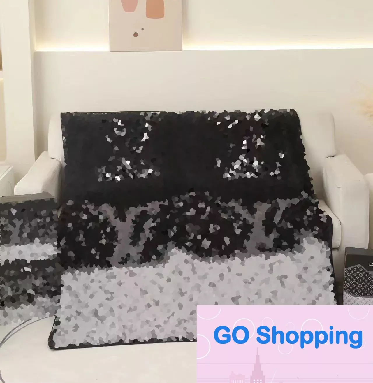 High-end Designer Blanket Grey Classic Letter Logo Blanket Office Rest Blanket Sofa Decoration Blanket 150 x 200cm