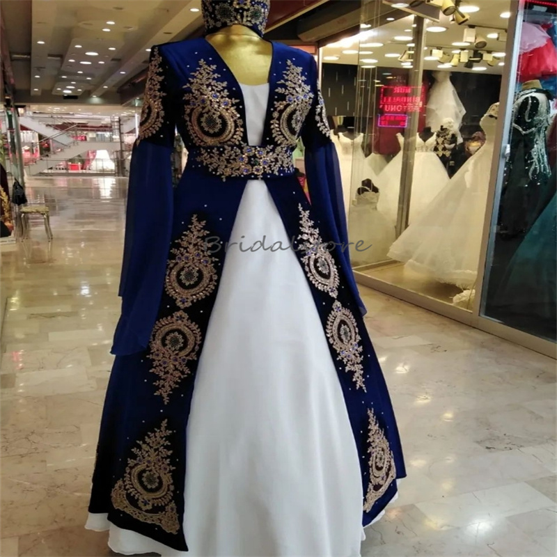 Luxury Blue Kaftan Moroccan Wedding Dress 2024 Long Sleeve Beaded Gelinlik Historical Isliamic Muslim Wedding Gowns With White Lace Full Length Bride 