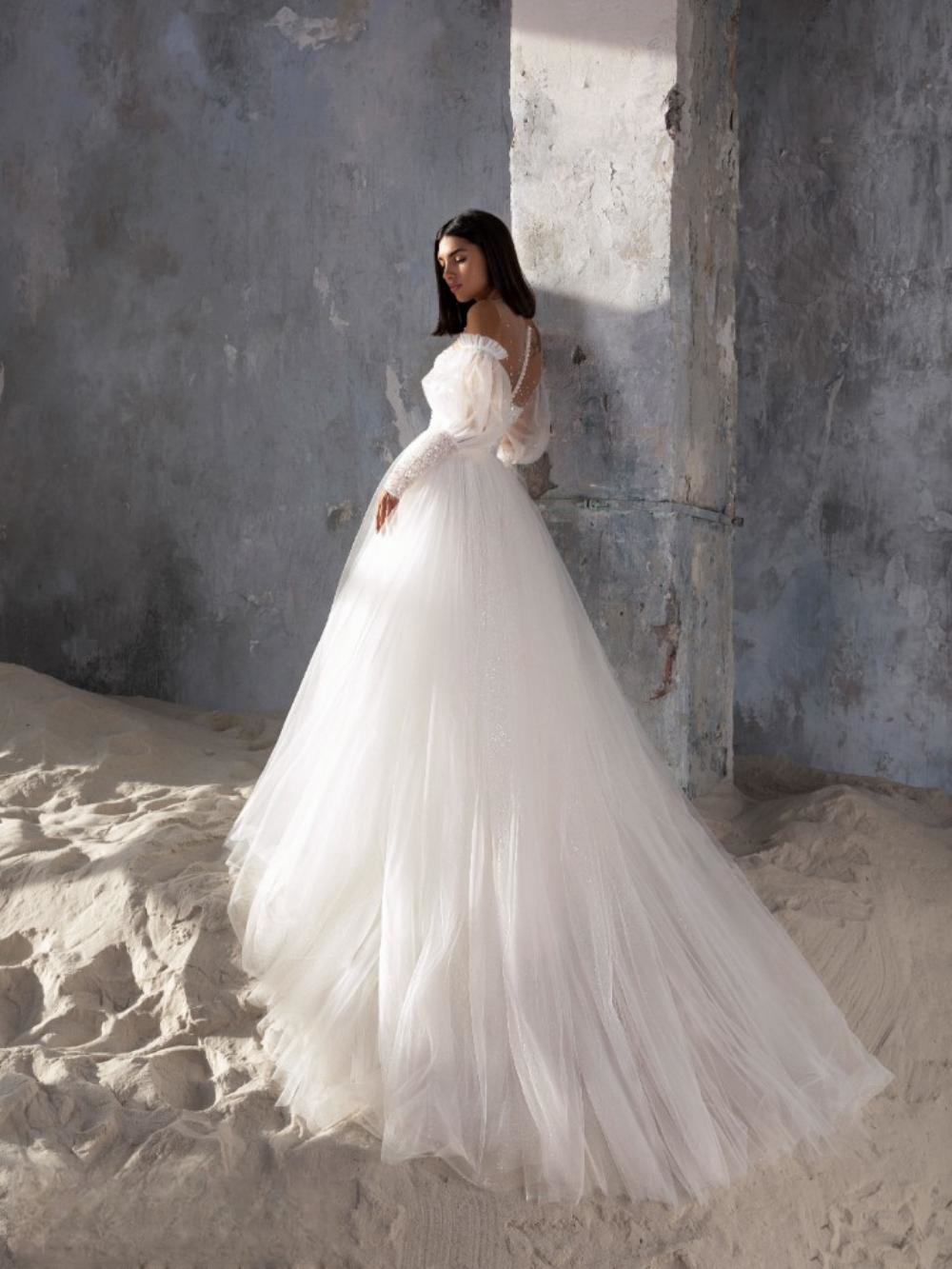 Stunning A-line Long Bridal Gown Wedding Dresses O Neck Long Sleeve Sequin vestidos de novia with side split