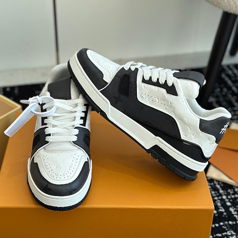 Designer Womens Skate Shoes 1ABOG embossed Upper calfskin Mini pattern inspired by vintage basketball sneakers Mens Board shoes Oversized Size 35 47