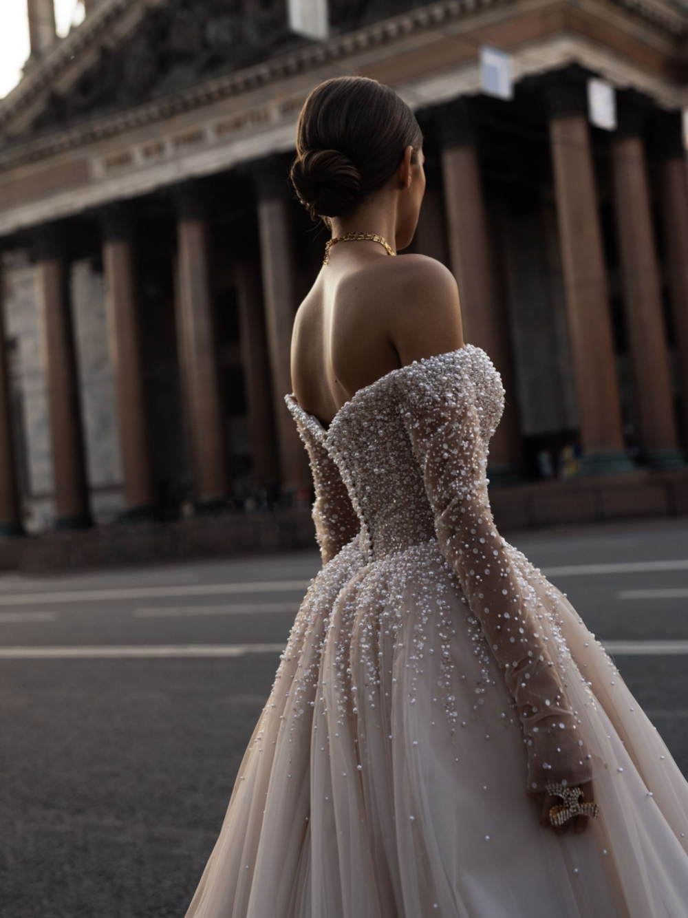 The Ful Off Shoulder Wedding Dress Sparkly Sequins Pearls Bridal Dresses Long Sleeve A E Robe De Mariee Es