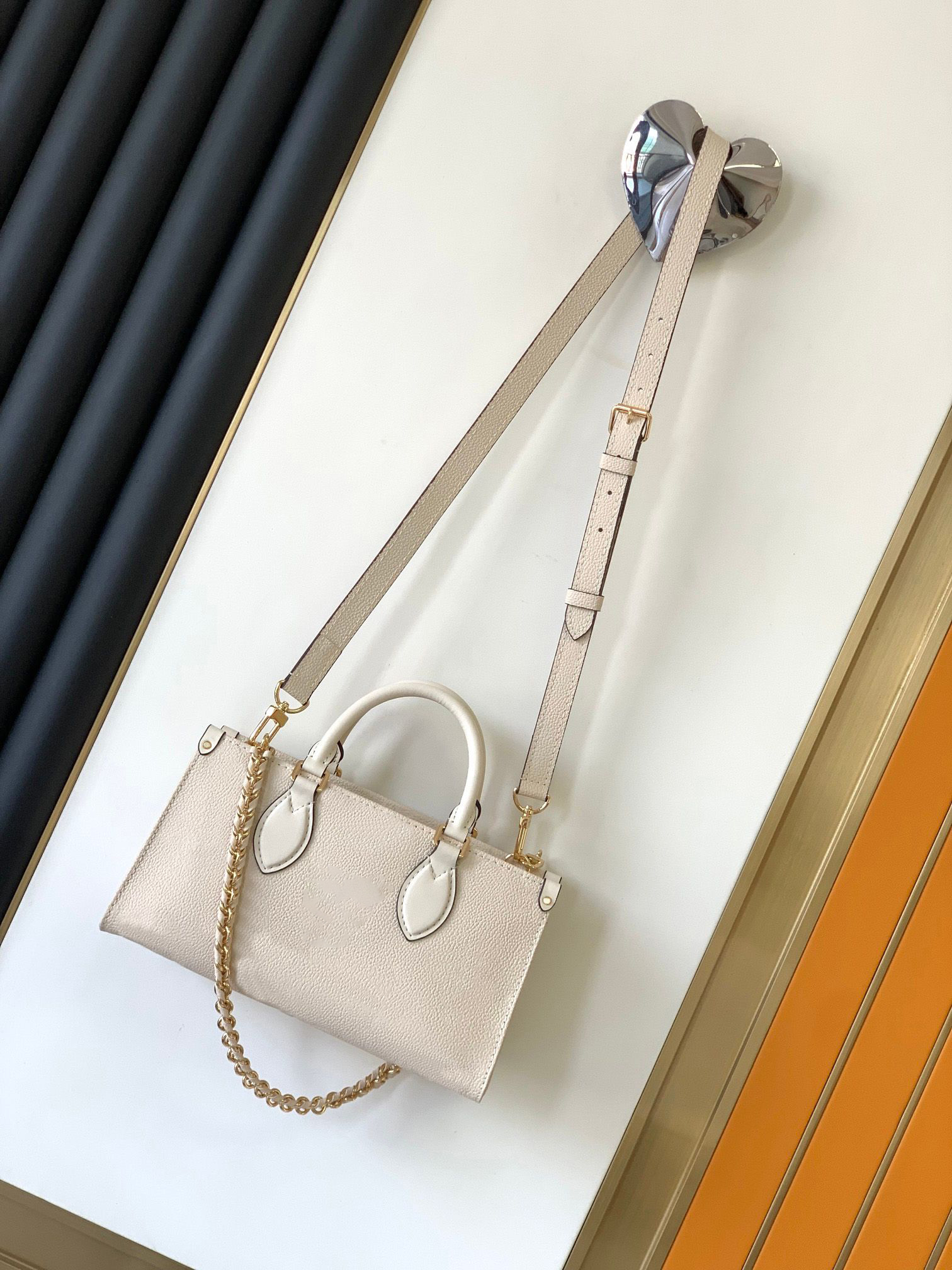 Classic highest quality designer tote bag satchel tote bag tote bag lady's favorite shopping bag makeup diagonal cross