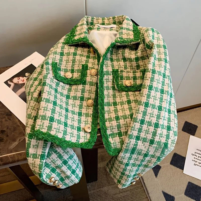 Tweed Korea High Quality Short tweed jacket woman Korean Clothes button chic elegant Winter clothing coat 240118