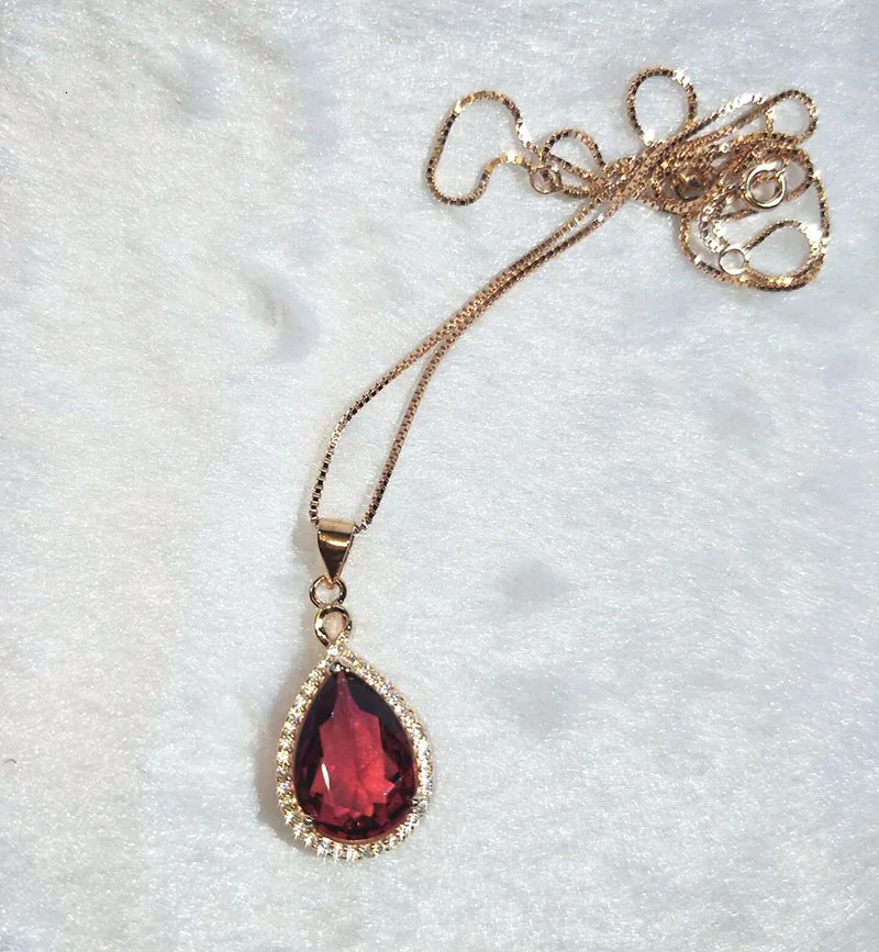 Jewelry 100% 925 Silver Necklace and plating 18 K not fade Coloured Jewelry Necklace H9983 240119