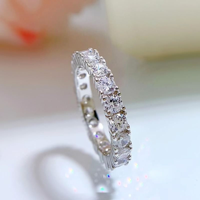 Choucong 2024 Victoria Wedding Rings Luxury Jewelry Pure 100% 925 Sterling Silver Round Cut White Moissanite Diamond Gemstones Party Promise Women Ban