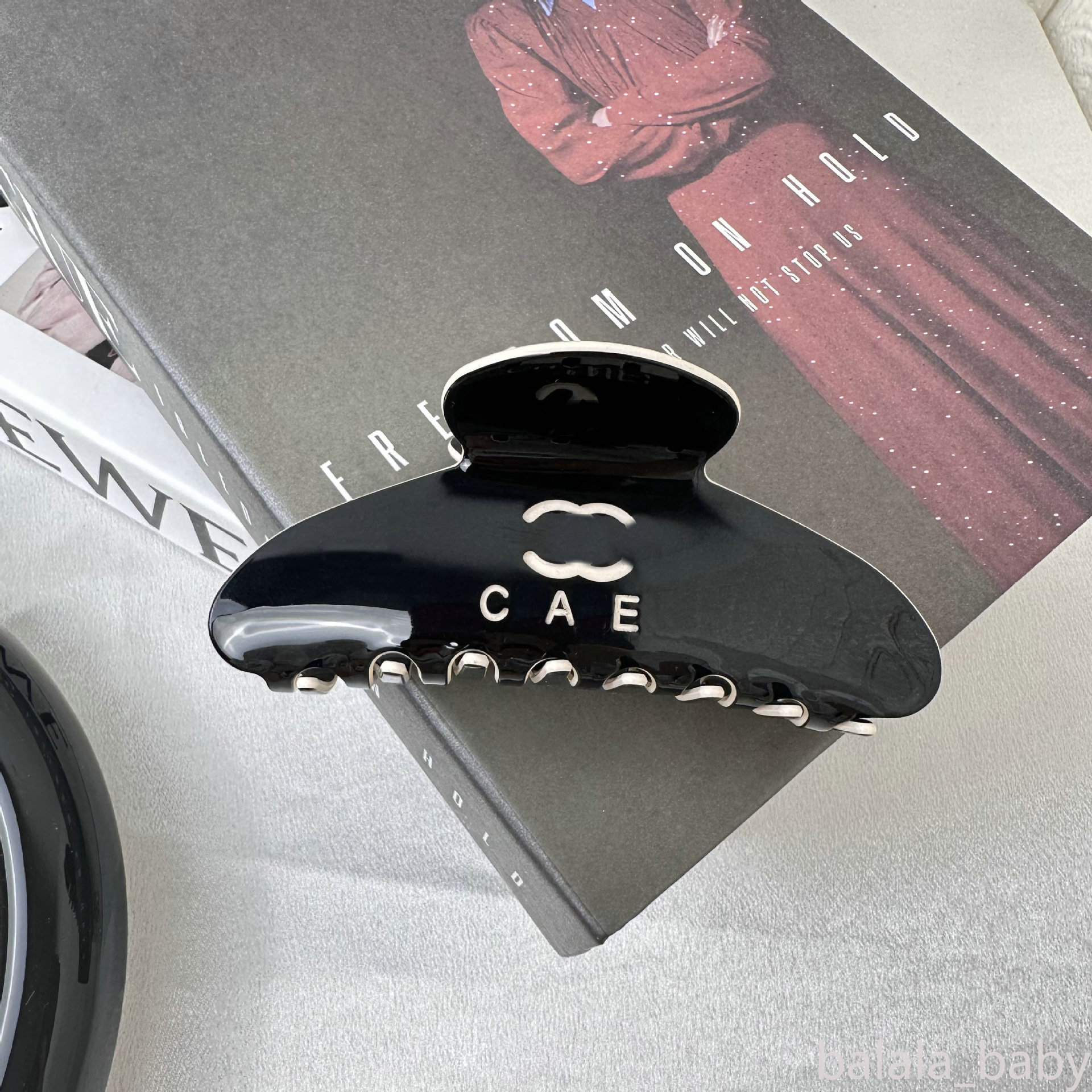 Luxury Barrettes Designer Hair Clips Womens Girls C-Letter Hairpin Brand Classic Hairclips Fashion Black Shark Hairpin