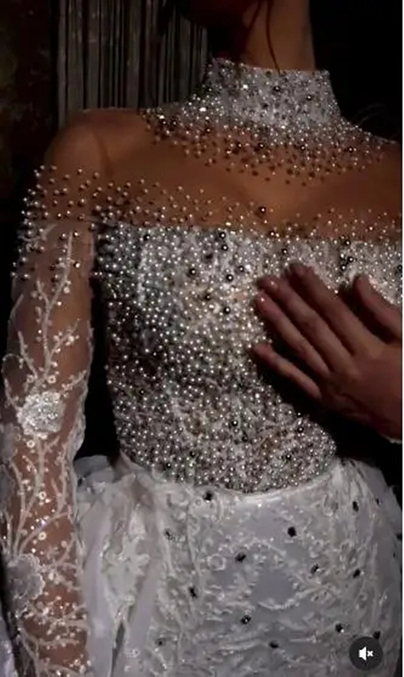 Luxury Pearls Beaded Mermaid Wedding Dresses High Neck Long Sleeves Arabic Dubai Bridal Gowns With Detachable Train Lace Gorgeous Bride Dress 2024