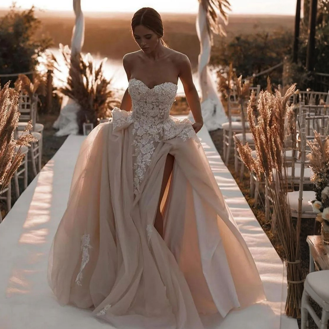 Beach Boho Wedding Dress for Bride Sweetheart Neckline Tiered Tulle Bridal Gowns Sexy High Split Beaded Lace for Marriage for African Arabic Black Wom