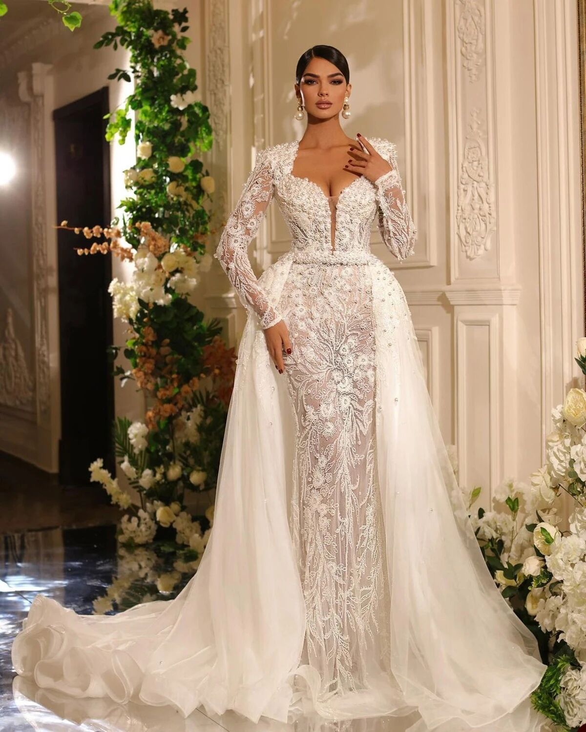 Elegant Mermaid Wedding Dress Sweetheart Long Sleeves Bridal Gowns Lace Appliques Pearls Detachable Train Dresses For Bride Custom Made