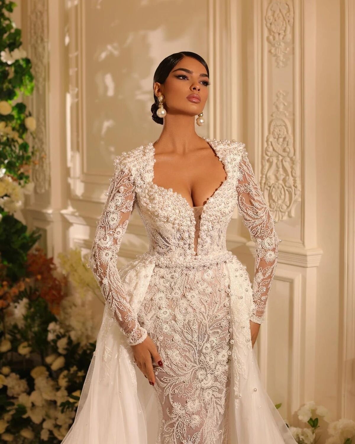 Elegant Mermaid Wedding Dress Sweetheart Long Sleeves Bridal Gowns Lace Appliques Pearls Detachable Train Dresses For Bride Custom Made
