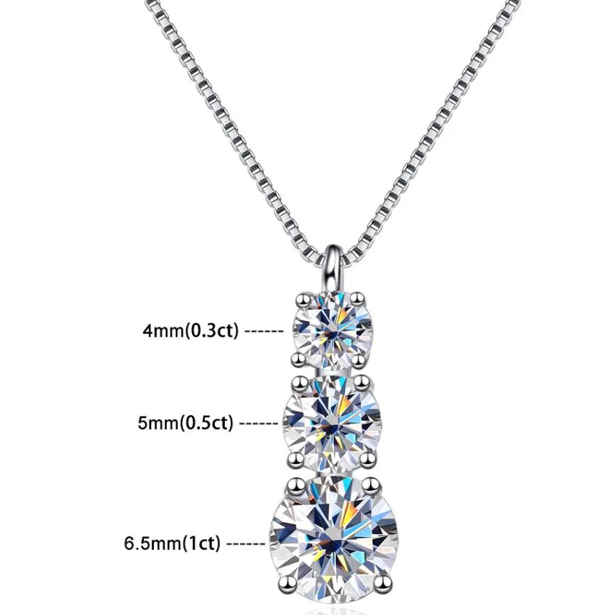 1.8CT Choucong Brand Moissanite Diamond Necklace for Woman Wedding Jewely Real 100% 925 Sterling Sliver 18k White Gold Three Stones Pendant Gift