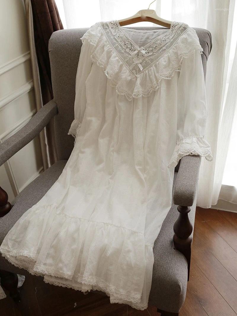 Women's Sleepwear Women Night Dress Pure Cotton Embroidery Lace V-neck Vintage Princess Victorian Nightgowns Peignoir Fairy Pamas