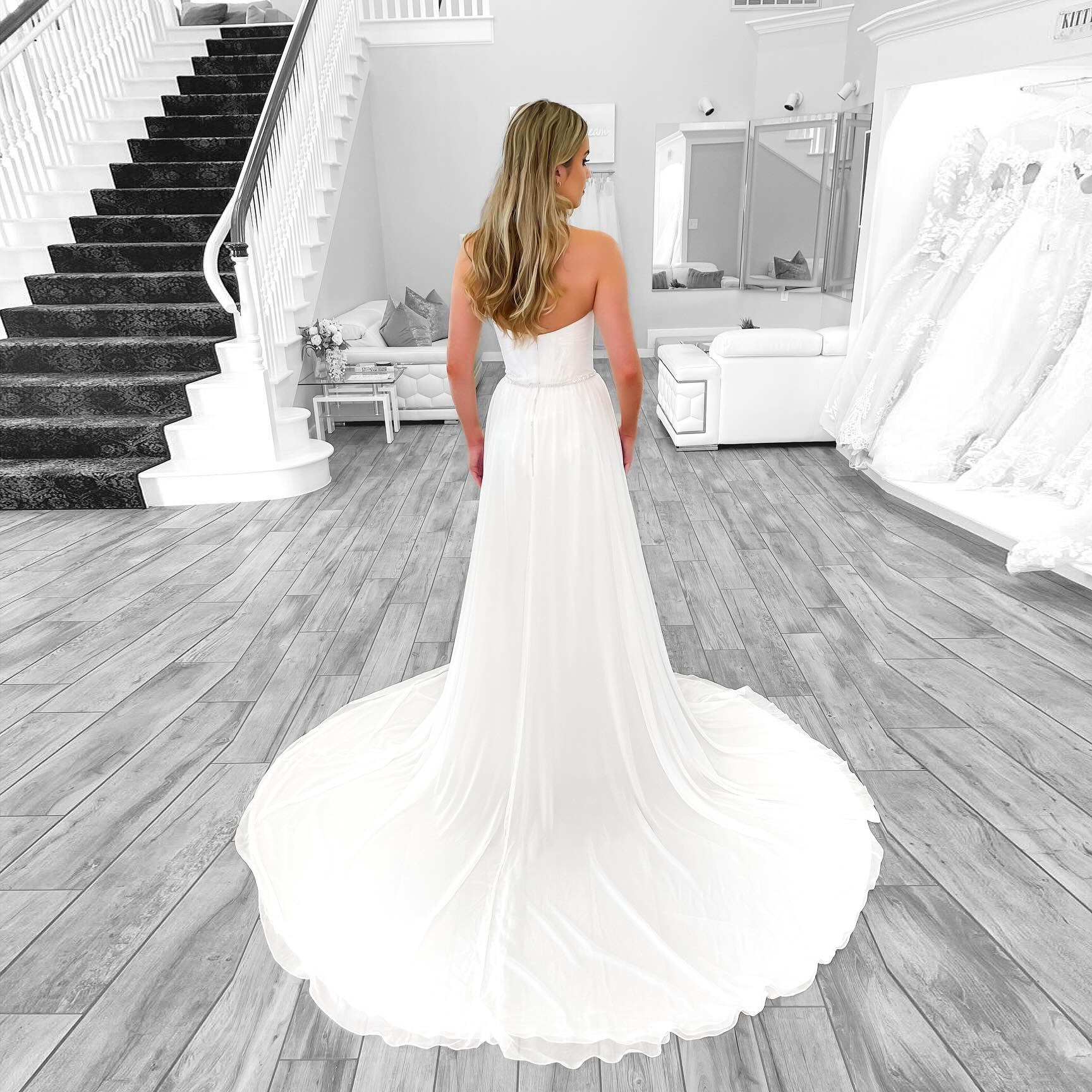 Elegant White Wedding Dress 2024 Strapless Side Split Swep Train Sexy Bridal Gowns Vestido De Noiva Custom Made 0521