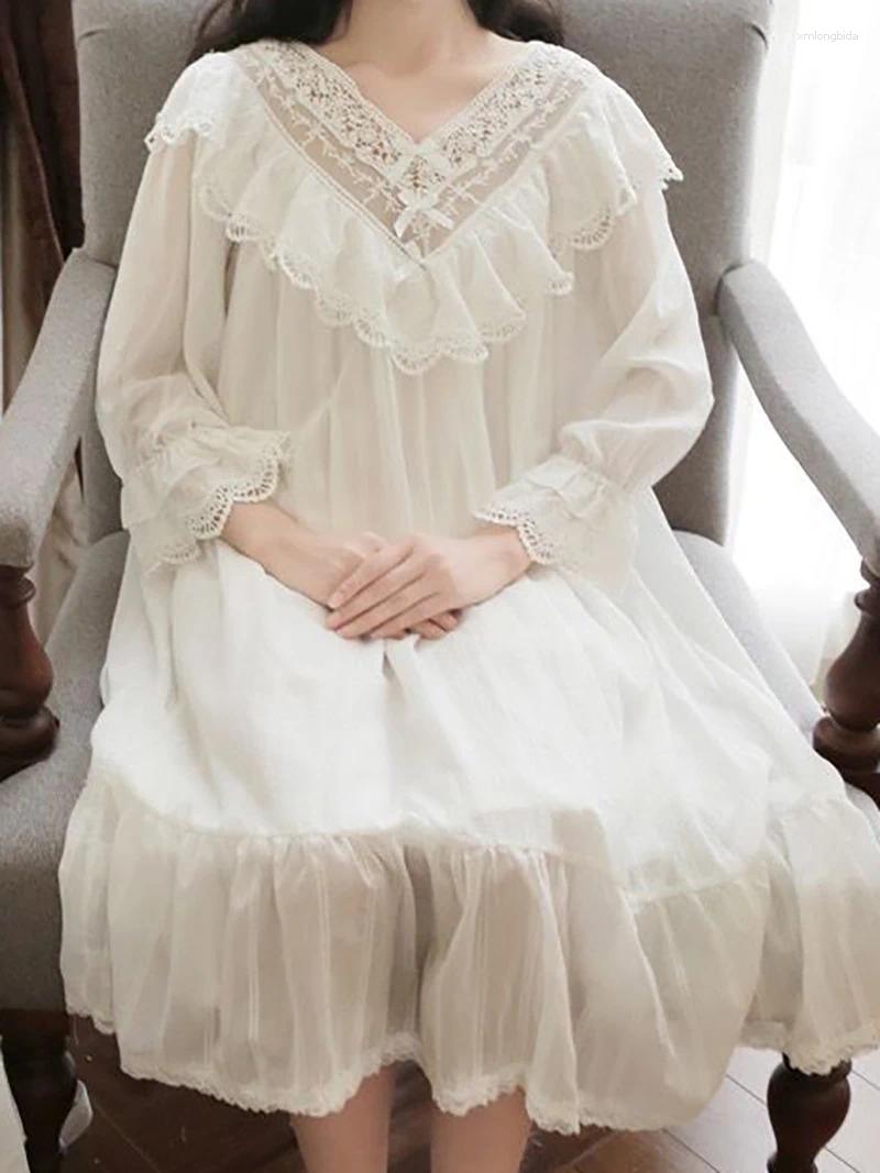 Women's Sleepwear Women Night Dress Pure Cotton Embroidery Lace V-neck Vintage Princess Victorian Nightgowns Peignoir Fairy Pamas