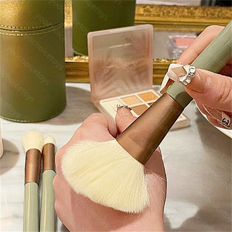 brush 8-piece suit soft detail eye shadow fluorescent powder basic concealer Blush mixed female makeup tool